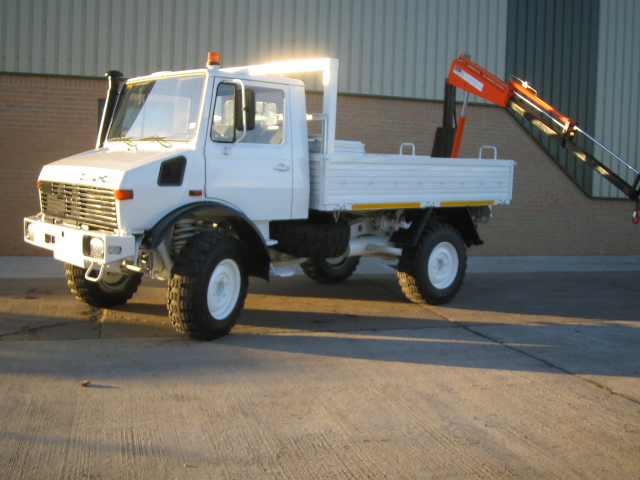 Mercedes Unimog U1300L crane truck - Govsales of mod surplus ex army trucks, ex army land rovers and other military vehicles for sale